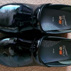 Dansko XP 2.0 Shoes in Size 39 Wide